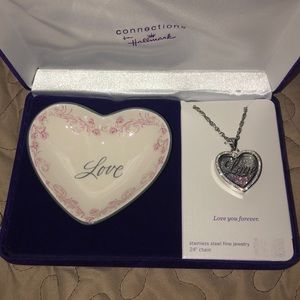 Love you forever Hallmark set